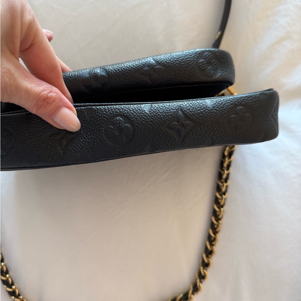 Louis Vuitton Black Crossbody Bag with Gold Accents - Picture 10 of 10